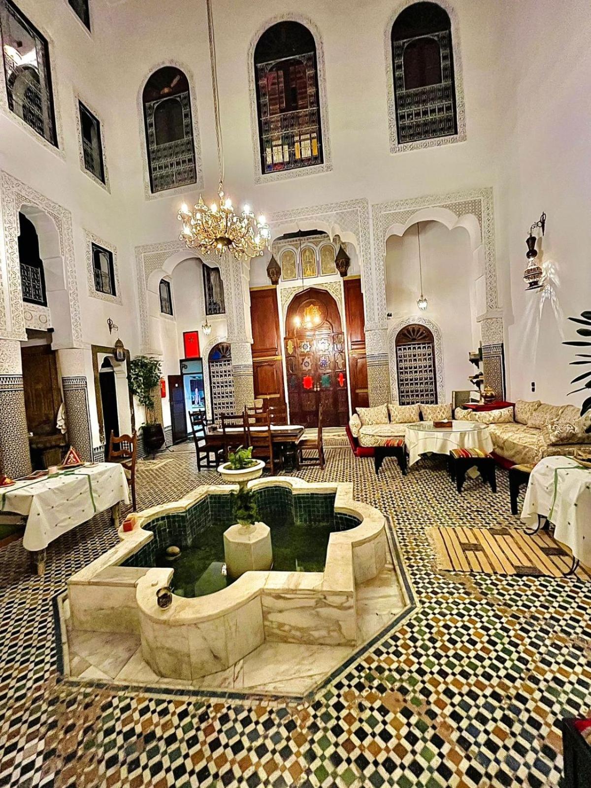 Riad Lalla Zoubida Fes Luaran gambar