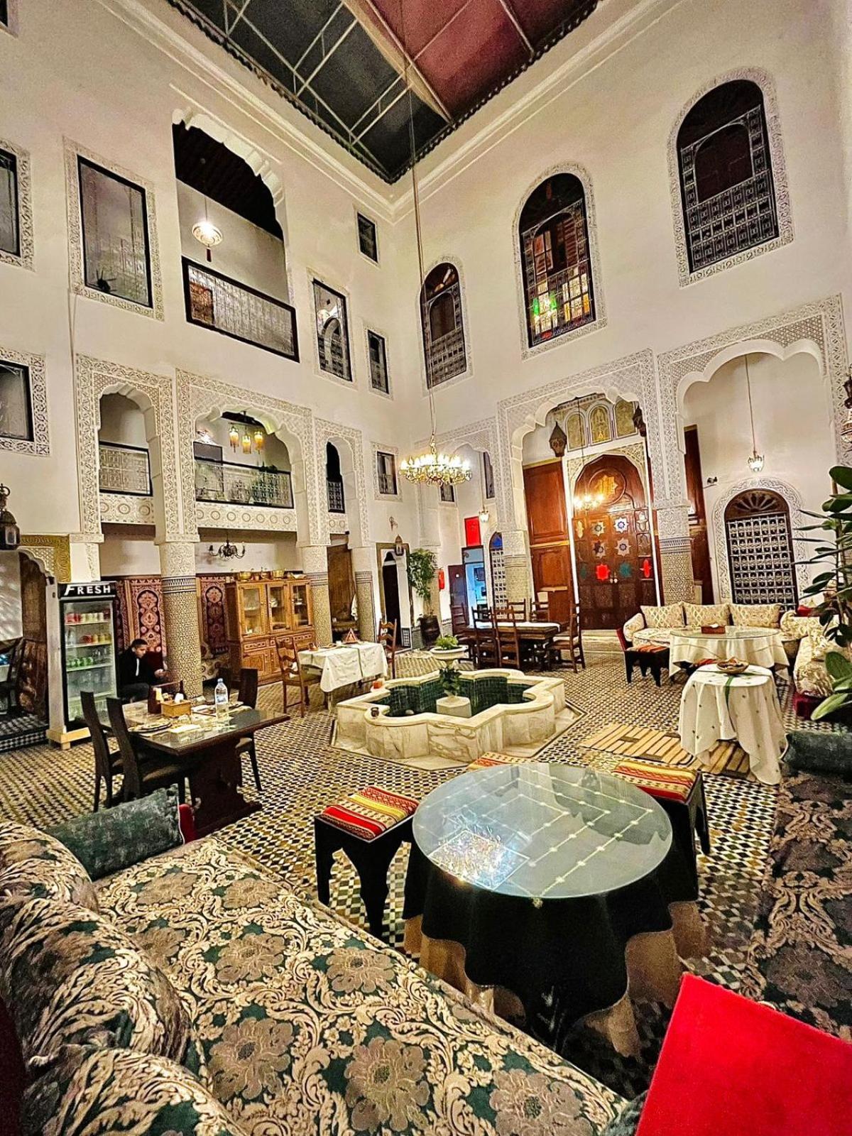 Riad Lalla Zoubida Fes Luaran gambar