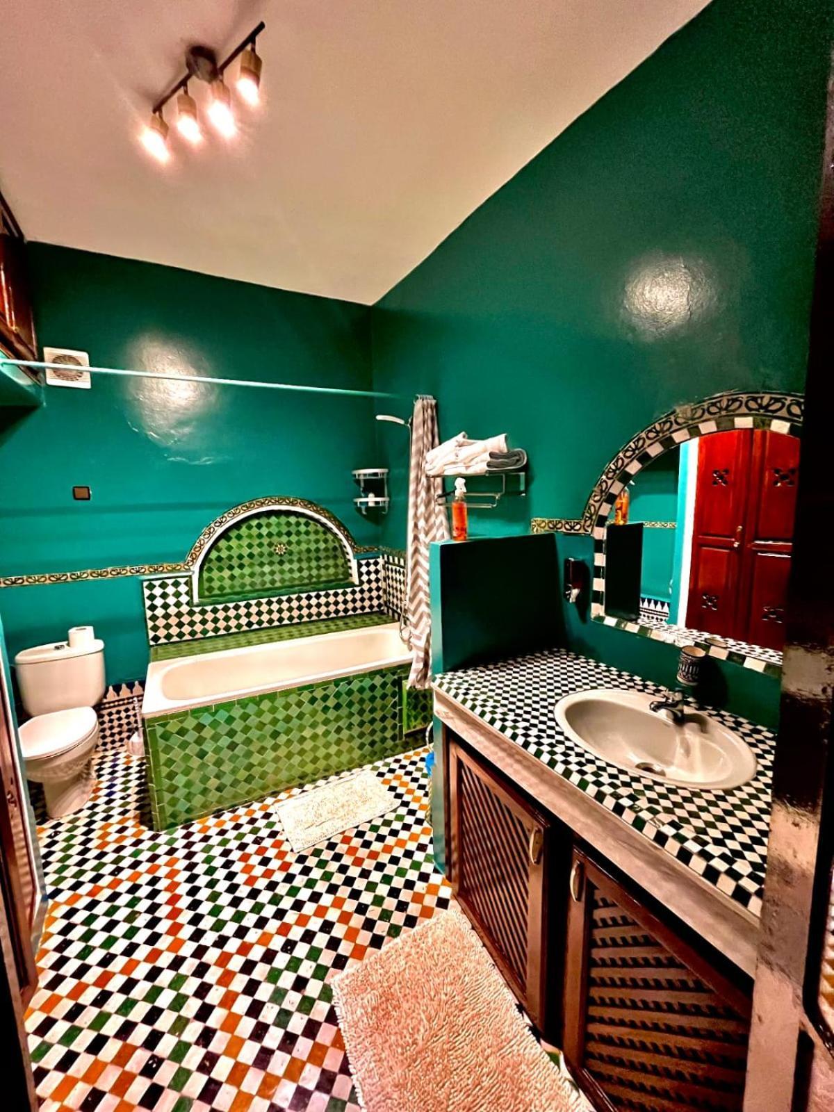 Riad Lalla Zoubida Fes Luaran gambar