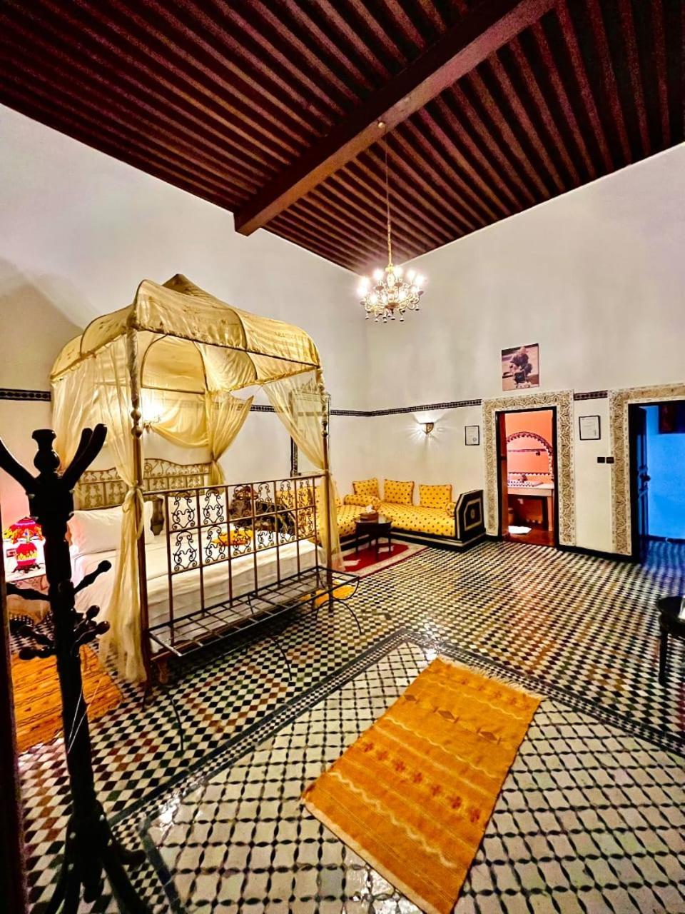 Riad Lalla Zoubida Fes Luaran gambar