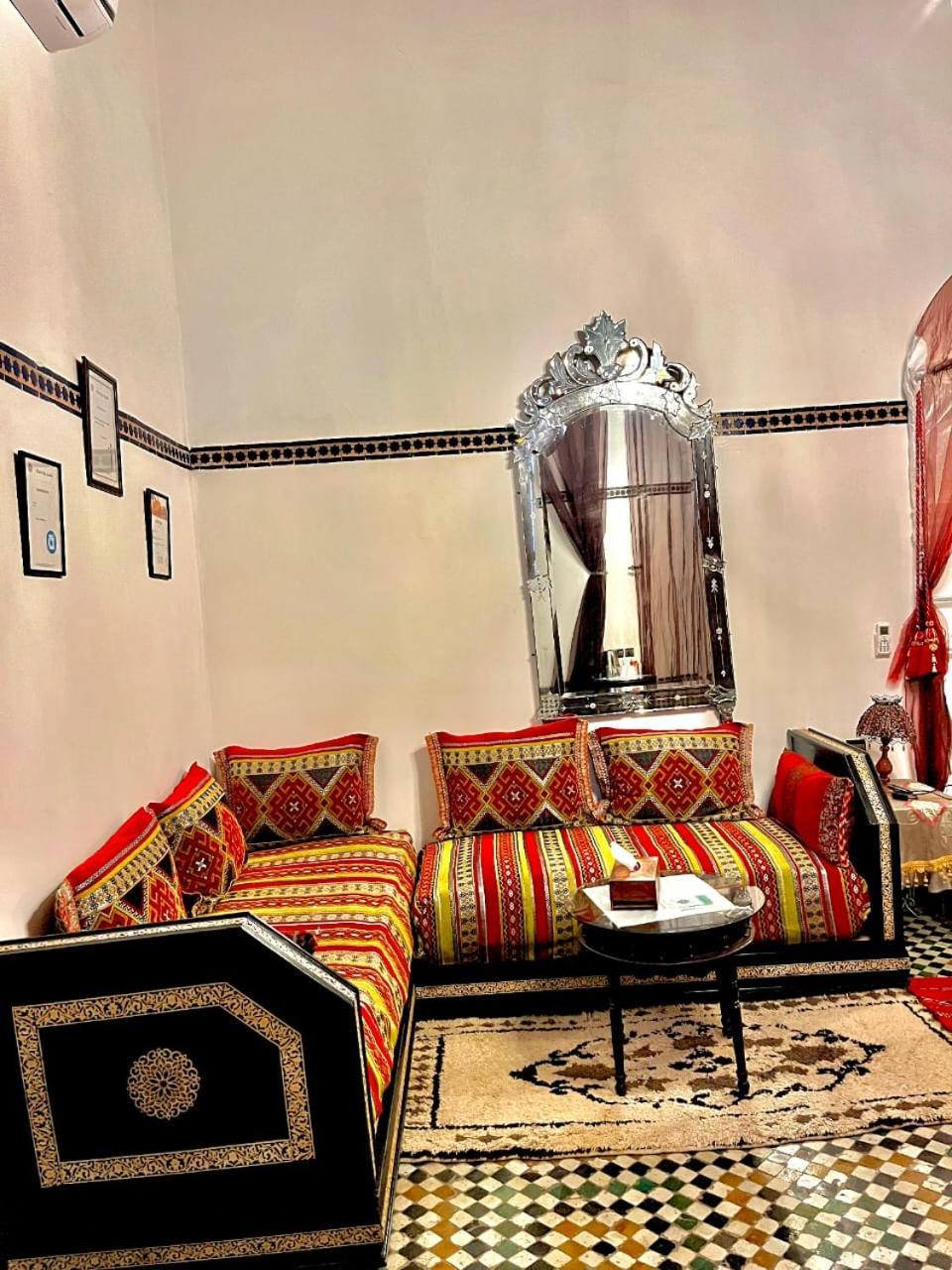 Riad Lalla Zoubida Fes Luaran gambar